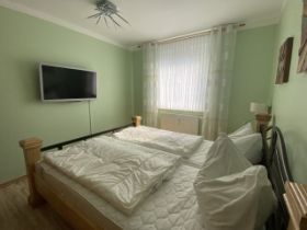 thumbnail_IMG_9433 (1).jpg